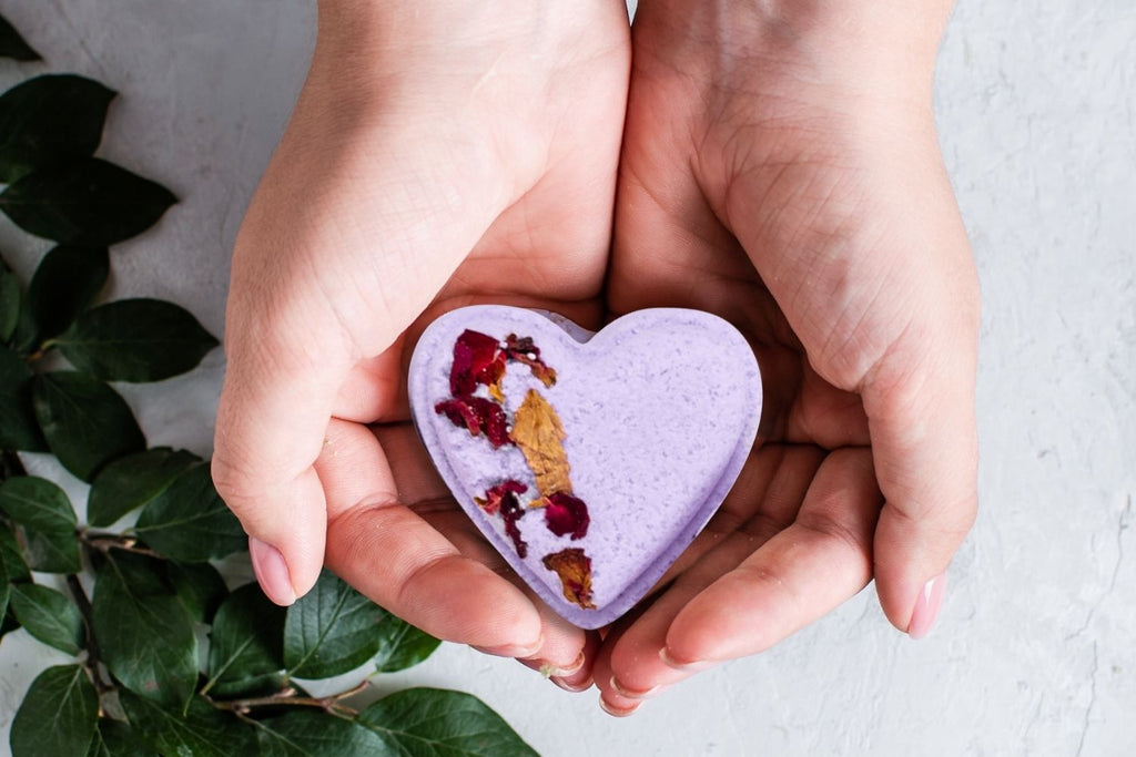 Lavender Heart Bath Bomb Gift Set – 5 Handmade Bath Bombs-0